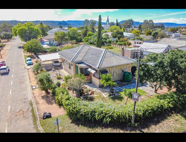 3 BEDROOM HOUSE FOR SALE IN GRAAFWATER